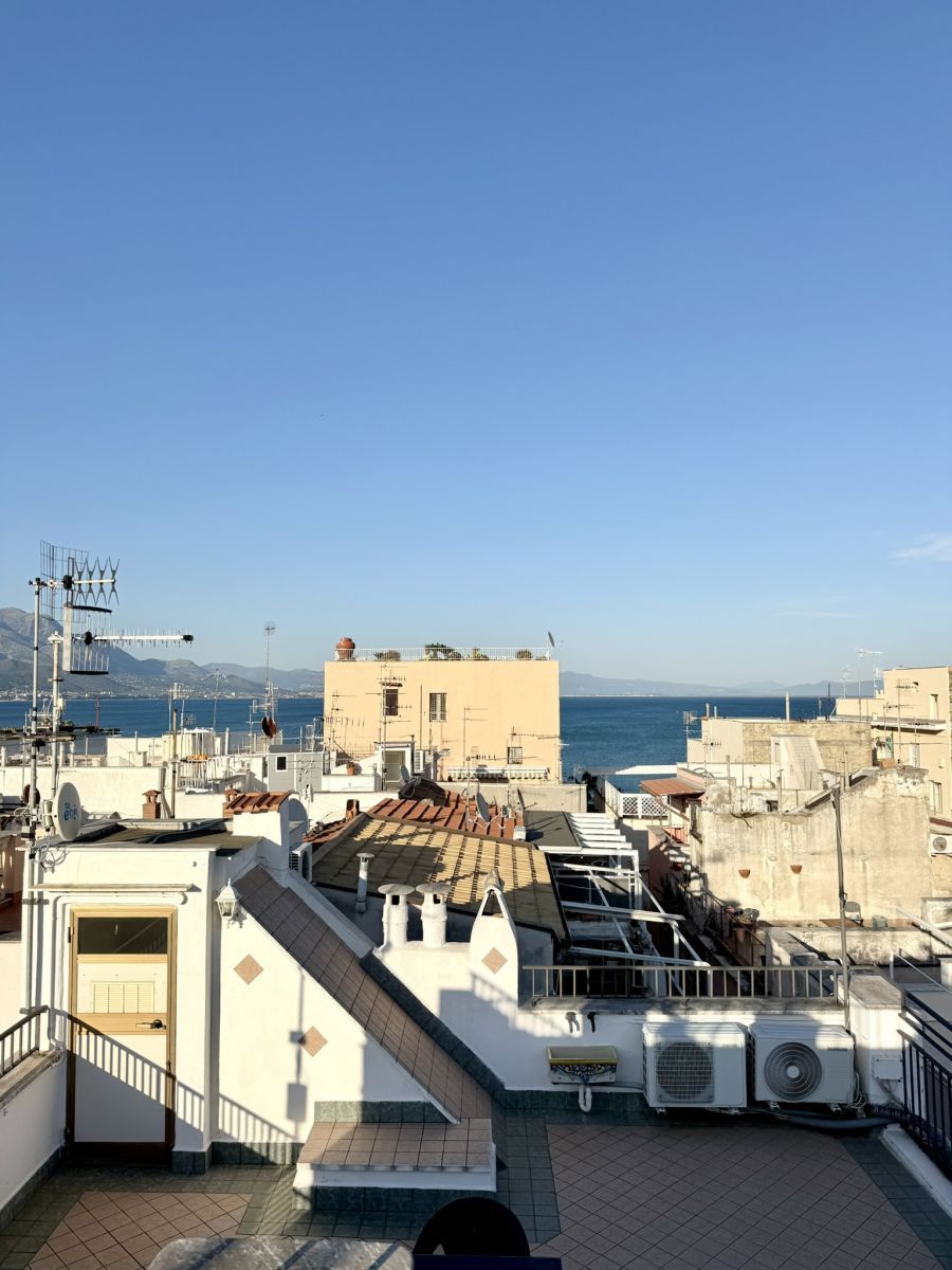 V270 - Palazzetto Lungomare Caboto