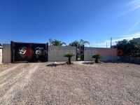 VILLA CON PISCINA